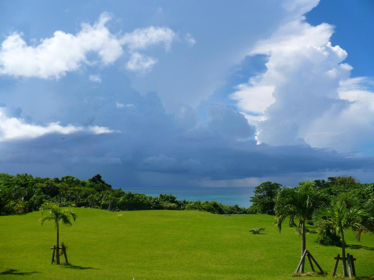 Tsundara Beach Retreat Ishigaki  Екстер'єр фото