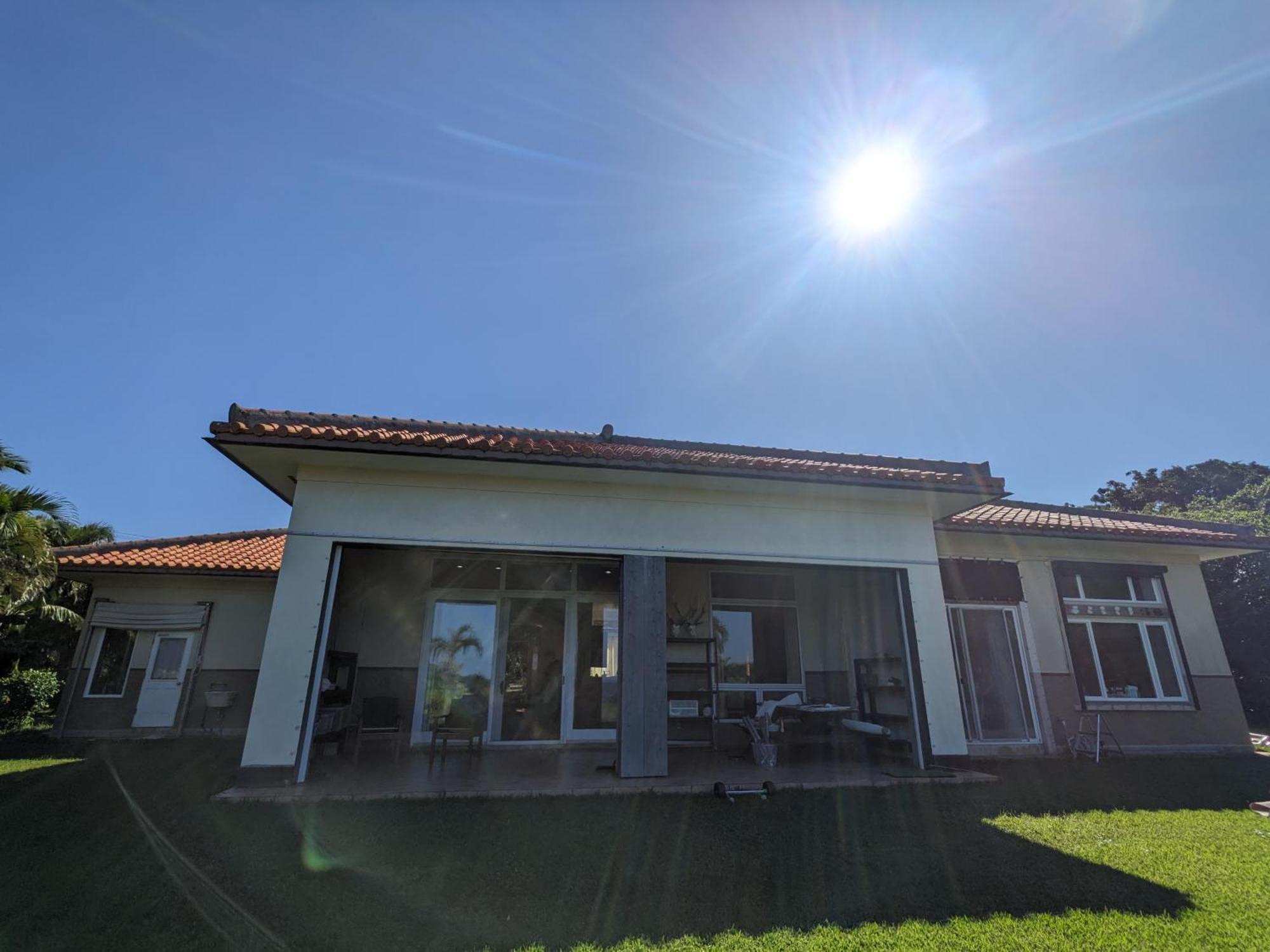 Tsundara Beach Retreat Ishigaki  Екстер'єр фото