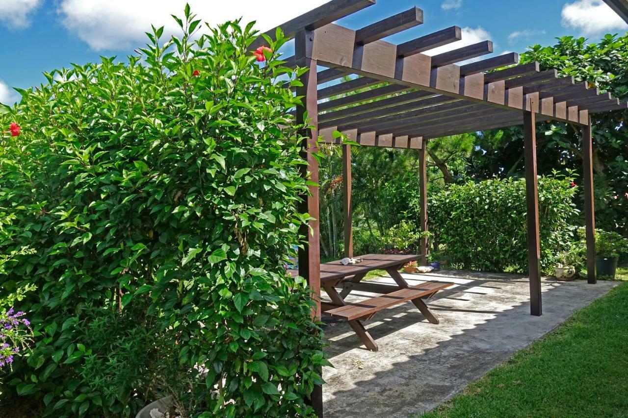 Tsundara Beach Retreat Ishigaki  Екстер'єр фото