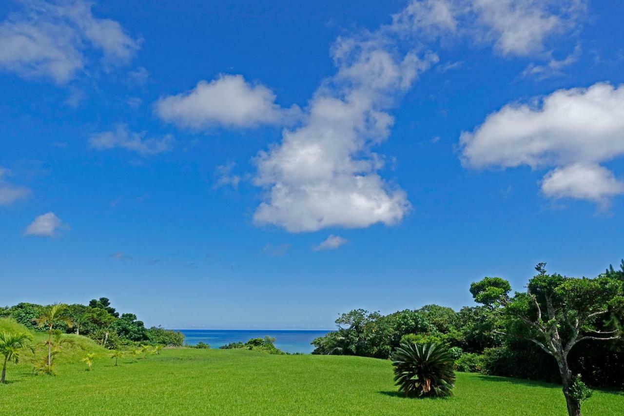 Tsundara Beach Retreat Ishigaki  Екстер'єр фото